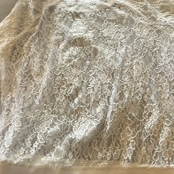 Lovers + Friends White Sheer Lace Long Sleeve Blouse🤍🤍🤍 - Picture 8 of 9